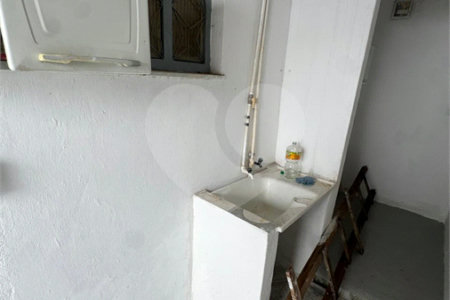 Casa à venda ou para alugar com 1 quarto em Campo Grande, Rio de Janeiro, RJ