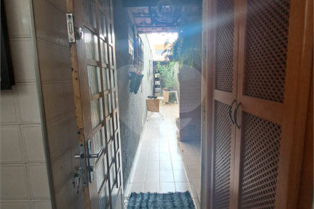 Sobrado à venda com 3 quartos em Jardim Guanca, São Paulo, SP