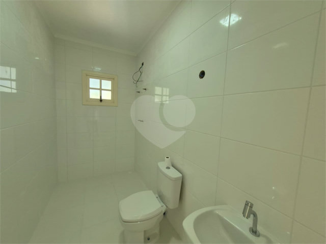 Casa à venda com 2 suítes no condomínio Alpes da Cantareira, Mairiporã - SP