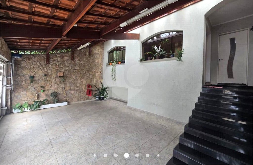 Casa à venda com 4 quartos, sendo 3 suítes,  em Vila Rosália, Guarulhos, SP