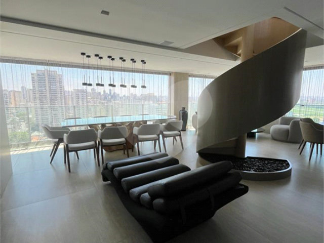 Apartamento à venda com 4 suítes em Santana, São Paulo, SP