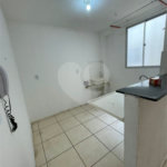 Apartamento no Condomínio Monte Everest.