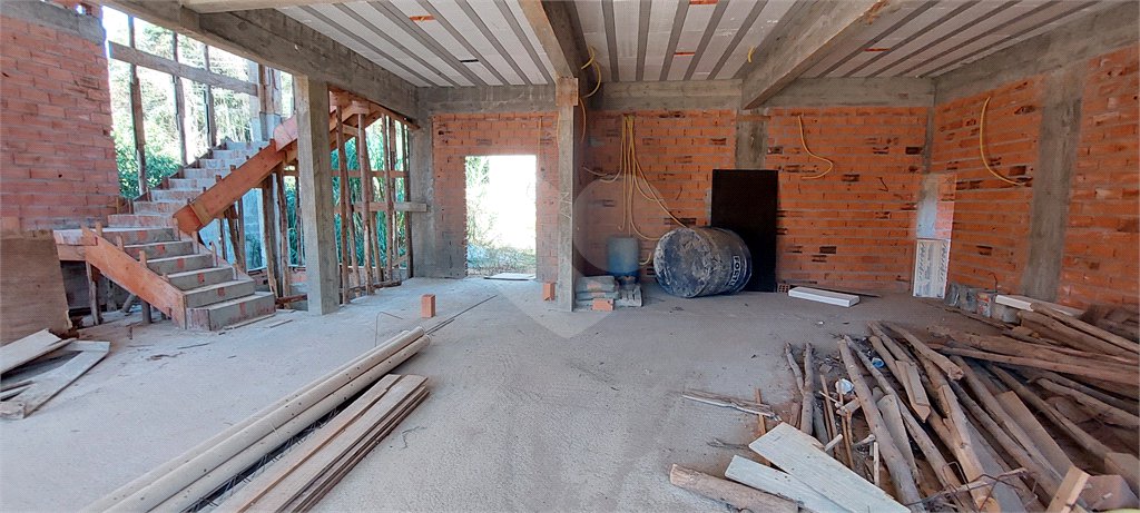 Casa à venda com 4 suítes no condomínio Sausalito, Mairiporã - SP