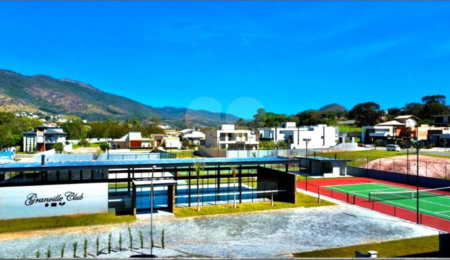 Casa à venda com 5 suítes no condomínio Granville Atibaia, Atibaia - SP