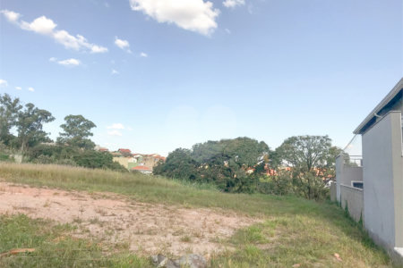 Terreno à venda em Fazenda Santana, Valinhos, SP