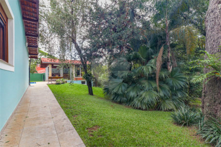 Casa Térrea à venda com 3 quartos, sendo 1 suíte, em Jardim Petrópolis, São Paulo, SP