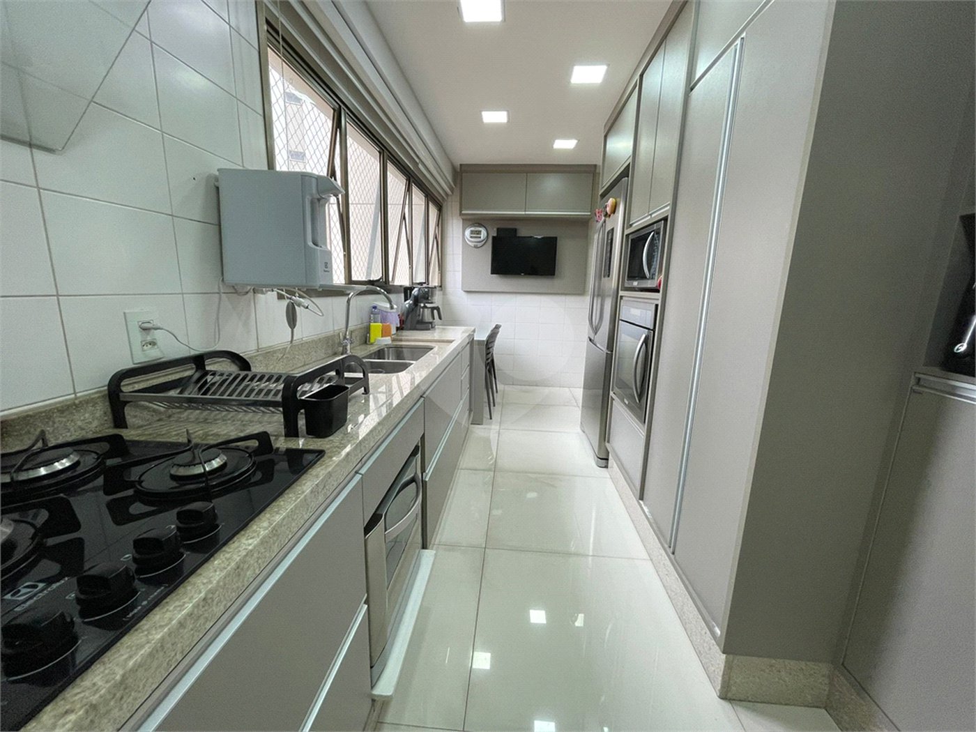 Apartamento à venda com 3 suítes em Brooklin Paulista, São Paulo, SP
