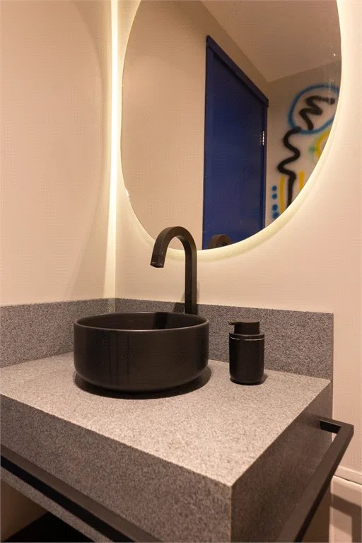 Apartamento à venda com 3 quartos, sendo 1 suíte, em Alto da Lapa, São Paulo, SP