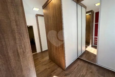 CASA A VENDA, CONDOMINIO FECHADO JARDIM DO GOLDE 3, 4 SUÍTES E 3 VAGAS DE GARAGEM, SJC/SP