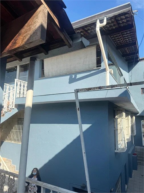 Sobrado à venda com 5 quartos em Bela Vista, Osasco, SP