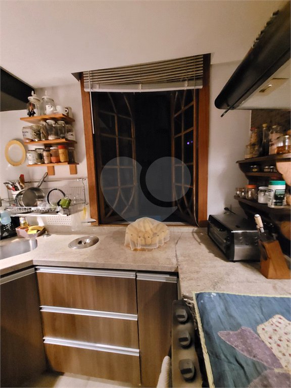 Casa à venda com 3 quartos, sendo 2 suítes, em Vila Mariana, São Paulo, SP