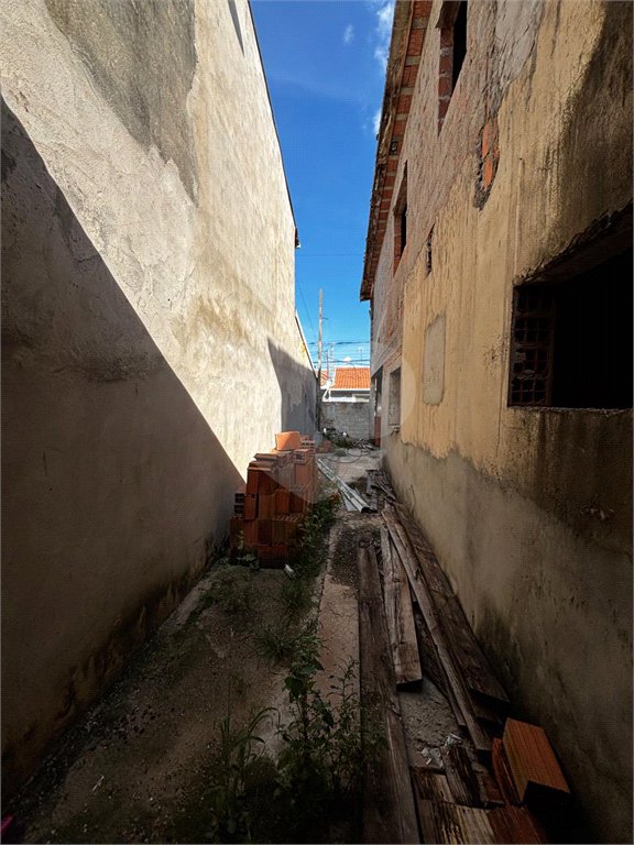 Casa à venda com 3 quartos, sendo 1 suíte, em Jardim Santa Cruz, Salto, SP