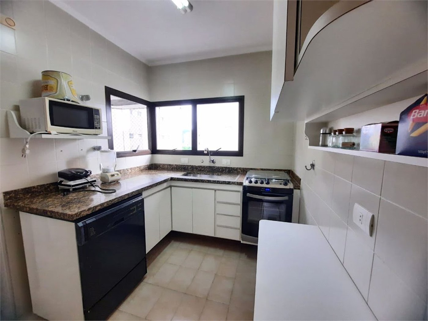Apartamento à venda, 108 m² por R$ 690.000,00 - Vila Alzira - Guarujá/SP