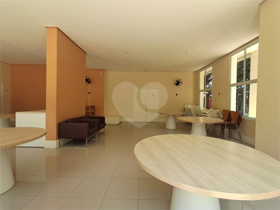 Apartamento à venda com 2 quartos, sendo 1 suíte, em Pinheiros, São Paulo, SP
