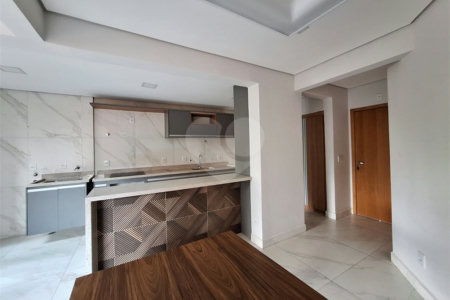 Apartamento à venda com 2 quartos em Jardim das Acácias, São Paulo, SP