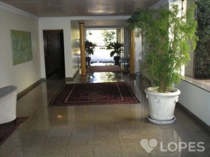 Apartamento à venda com 4 suítes em Real Parque, São Paulo, SP