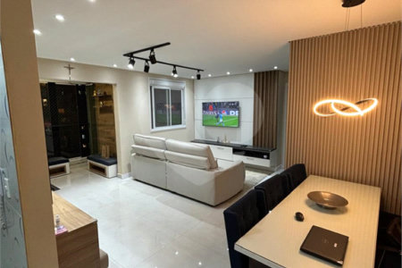 Apartamento à venda com 2 quartos, sendo 1 suíte,  em Brás, São Paulo, SP