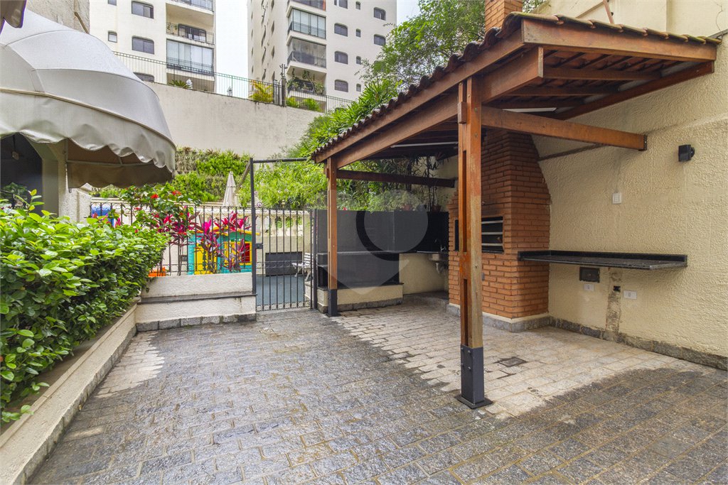 Apartamento à venda com 3 quartos, sendo 1 suíte,  em Sumarezinho, São Paulo, SP