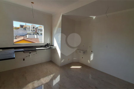 Casa à venda com 2 quartos no condomínio Residencial Luta, São Paulo - SP