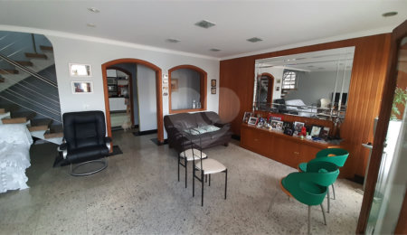 Casa à venda com 3 quartos, sendo 1 suíte,  em Vila Guilherme, São Paulo, SP