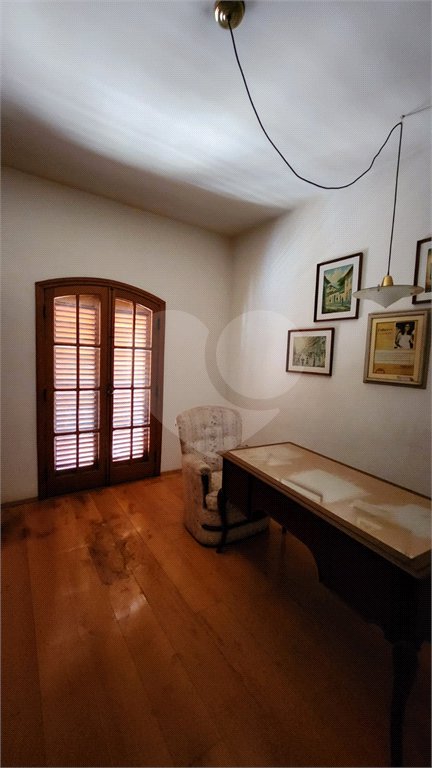 Sobrado à venda ou para alugar com 5 quartos, sendo 1 suíte, em Vila Harmonia, Araraquara, SP