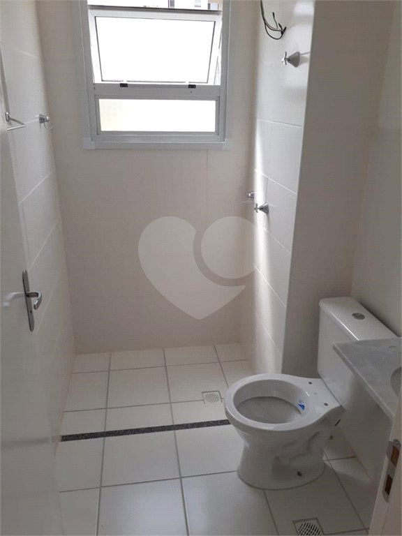 Apartamento à venda com 2 quartos em Parque das Colinas, Valinhos, SP