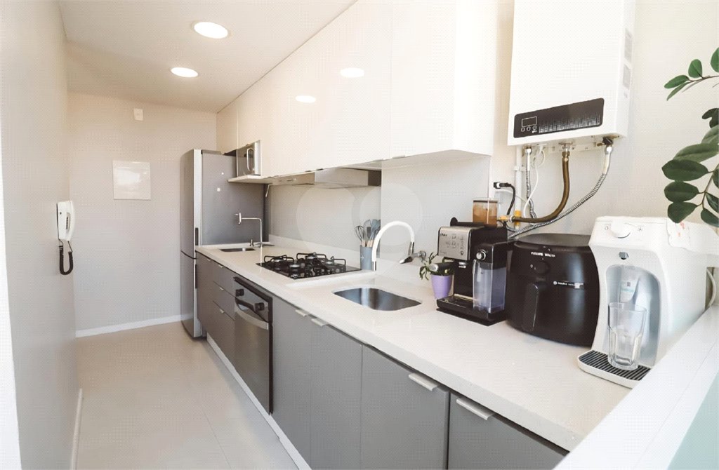 Apartamento à venda com 2 quartos em Chora Menino, São Paulo, SP