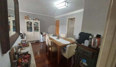 Apartamento à venda com 3 quartos, sendo 1 suíte,  em Vila Cordeiro, São Paulo, SP