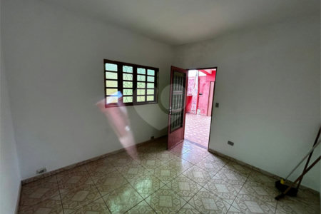 Casa à venda com 2 quartos, sendo 1 suíte, em Jardim Fogaça, Itapetininga, SP