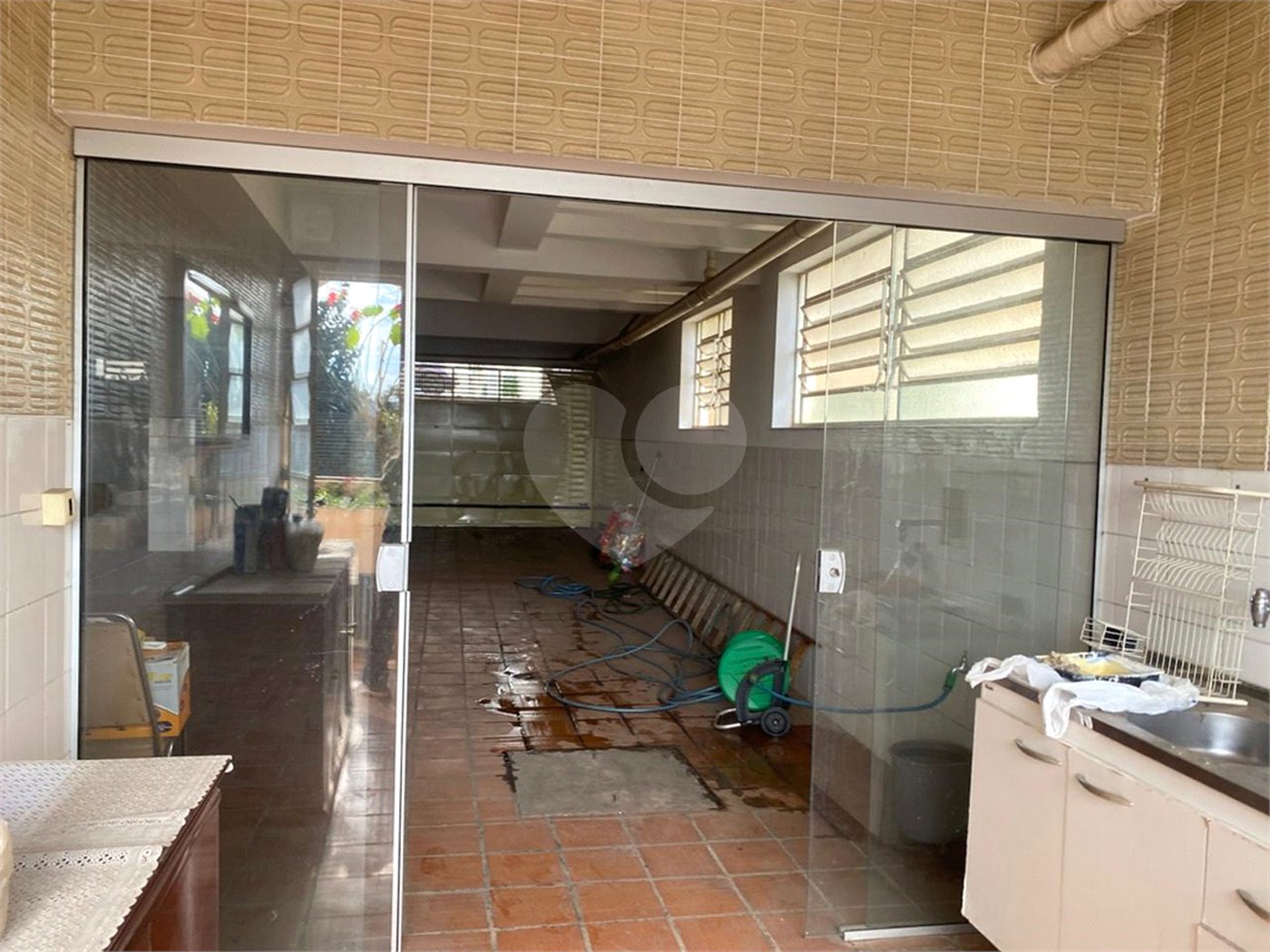 Casa à venda com 5 quartos, sendo 3 suítes, em Vila Rosália, Guarulhos, SP