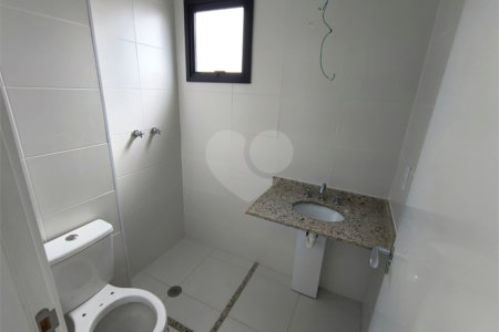 Apartamento à venda com 3 quartos, sendo 1 suíte, no Centro, São Bernardo do Campo, SP