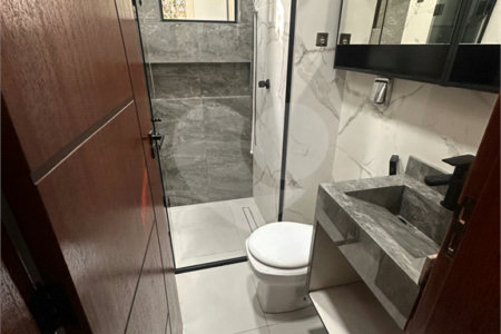 Casa à venda com 3 quartos, sendo 1 suíte, em Prinstrop, Gramado, RS