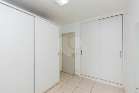 Apartamento à venda com 3 quartos, sendo 1 suíte,  em Vila Clementino, São Paulo, SP