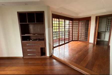 Apartamento à venda ou para alugar com 3 quartos, sendo 1 suíte, em Vila Andrade, São Paulo, SP