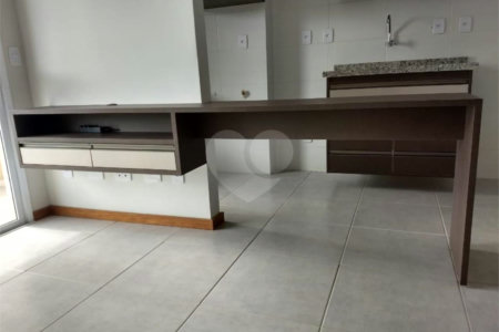 Apartamento no Condomínio Via Campus
