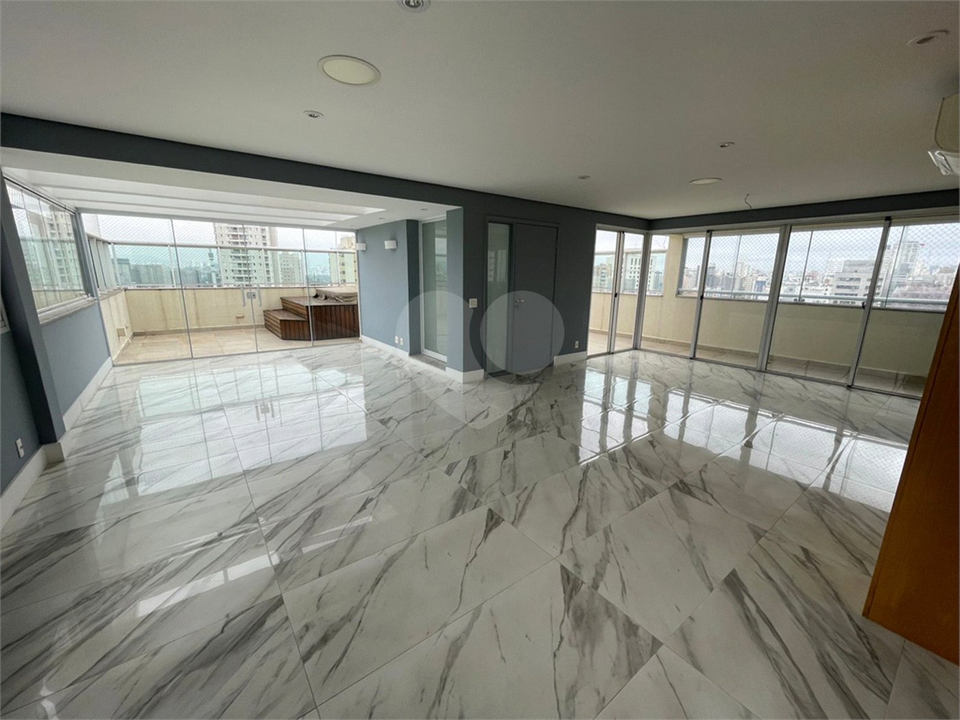 Apartamento à venda com 4 suítes em Perdizes, São Paulo, SP