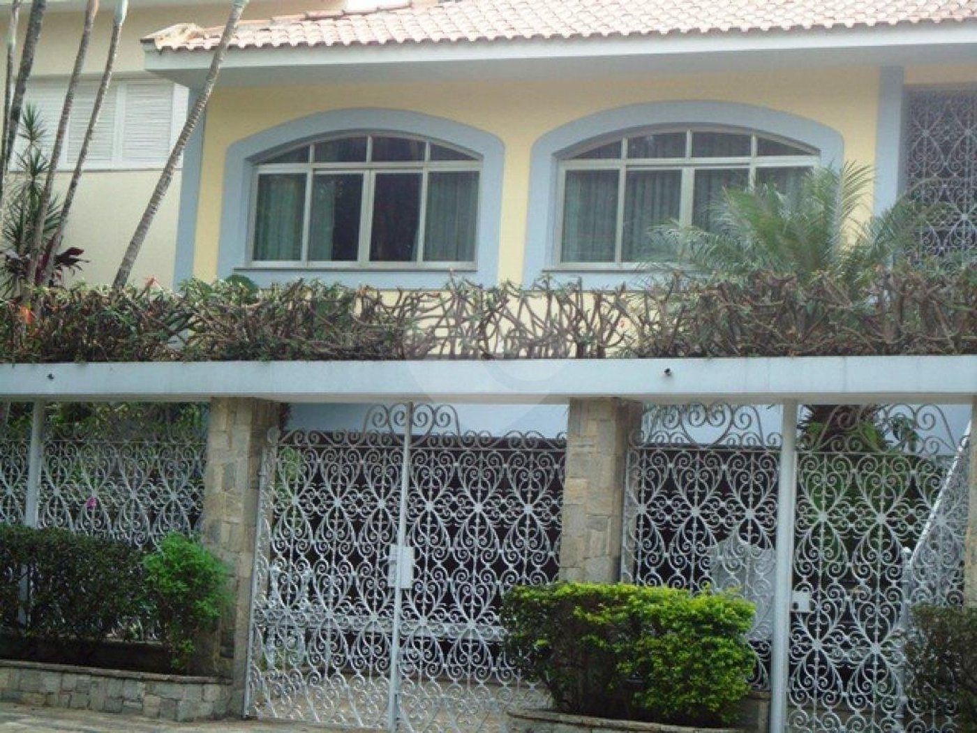 Sobrado à venda com 3 quartos, sendo 1 suíte, em Tremembé, São Paulo, SP