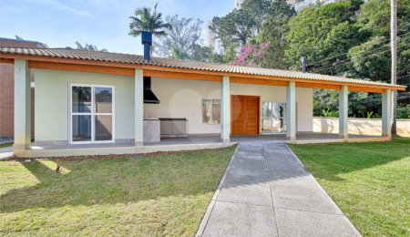 Casa de Vila à venda com 3 suítes em Alto da Boa Vista, São Paulo, SP