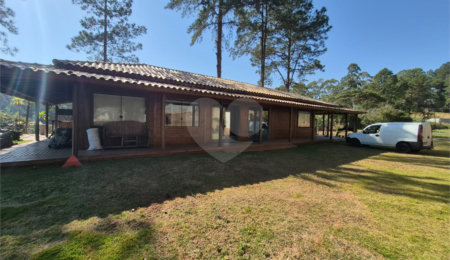 Casa à venda com 2 quartos, sendo 1 suíte,  no condomínio Campos de Mairiporã Gleba 1, Mairiporã - SP