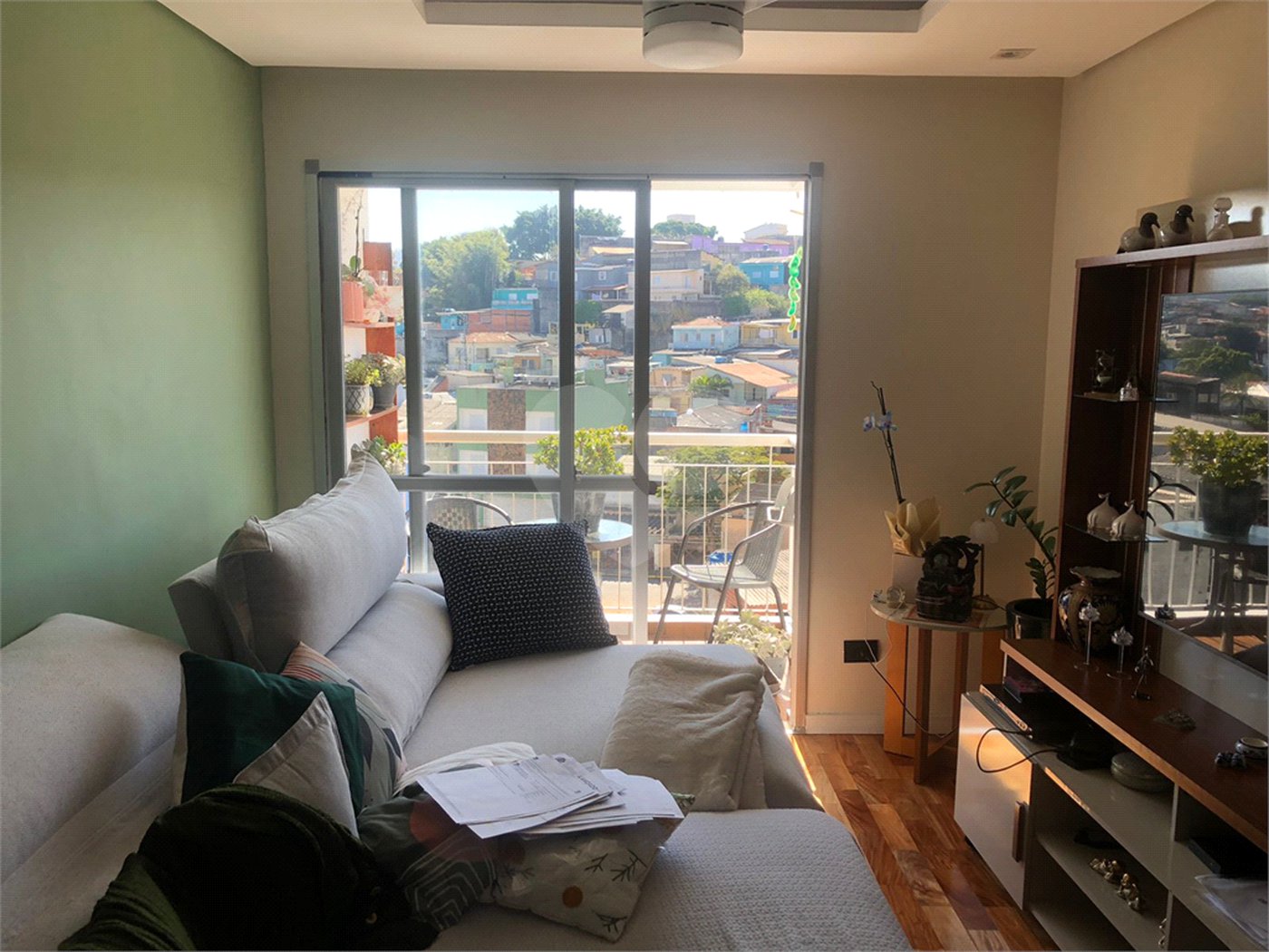 Apartamento à venda com 3 quartos, sendo 1 suíte, em Jardim Mariliza, São Paulo, SP
