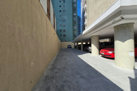 Apartamento com 2 dormitórios à venda, 56 m² por R$ 515.000,00 - José Menino - Santos/SP