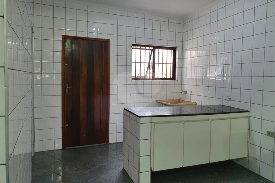 Sobrado à venda com 4 quartos, sendo 1 suíte,  em Tucuruvi, São Paulo, SP