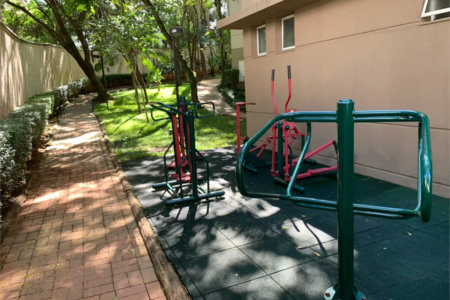 Apartamento à venda com 2 quartos, sendo 1 suíte, em Vila Andrade, São Paulo, SP