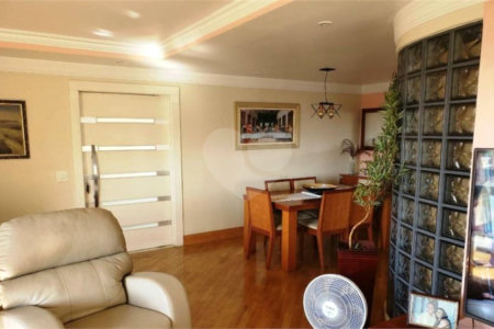 Apartamento à venda com 3 quartos, sendo 1 suíte, em Paraíso do Morumbi, São Paulo, SP