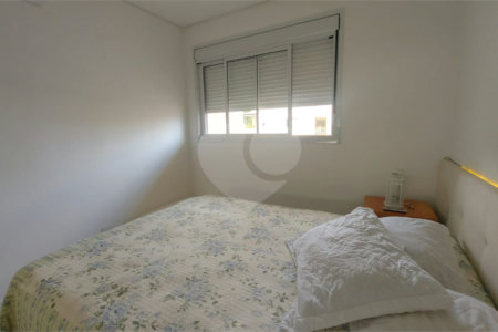 Apartamento à venda ou para alugar com 2 suítes em Itacorubi, Florianópolis, SC