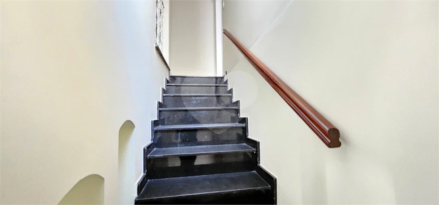 Sobrado à venda com 3 quartos, sendo 1 suíte,  em Jardim Humaitá, São Paulo, SP