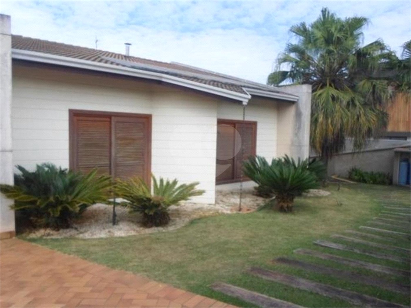 Casa à venda com 3 suítes em Nova Gardênia, Atibaia, SP