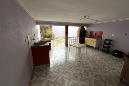 Casa à venda com 3 quartos, sendo 2 suítes, em Vila Regina, Itapetininga, SP