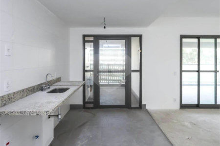 Apartamento à venda com 3 suítes em Jardim Aurélia, São Paulo, SP