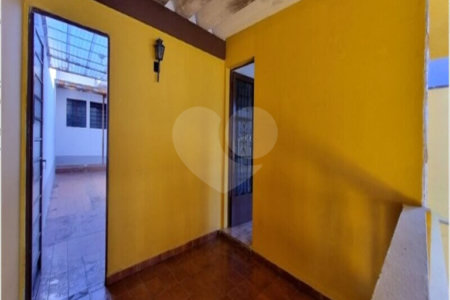 Casa à venda com 2 quartos em Jardim Cintia, Mogi das Cruzes, SP